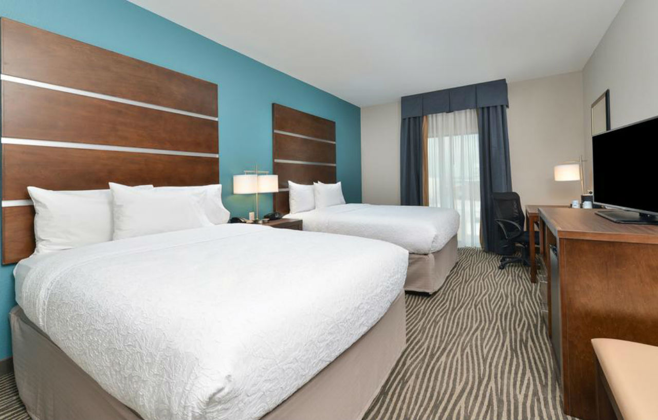 Hampton Inn & Suites Des Moines Downtown Exteriör bild