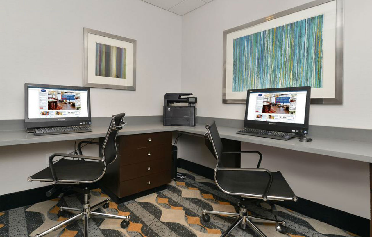 Hampton Inn & Suites Des Moines Downtown Exteriör bild